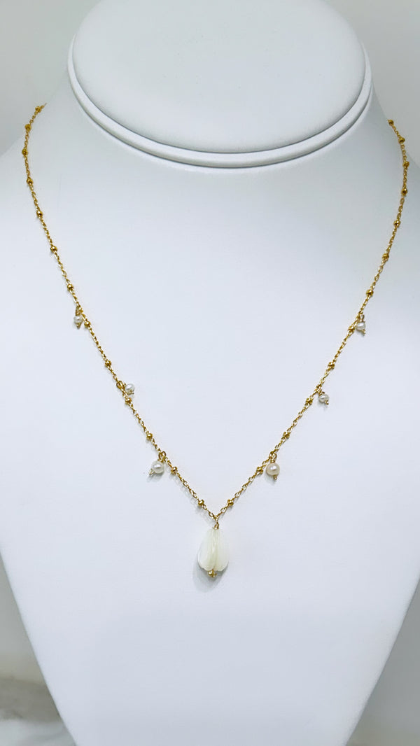 Celestial necklace - Pikake