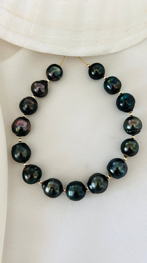 Tahitian pearl momi bracelet