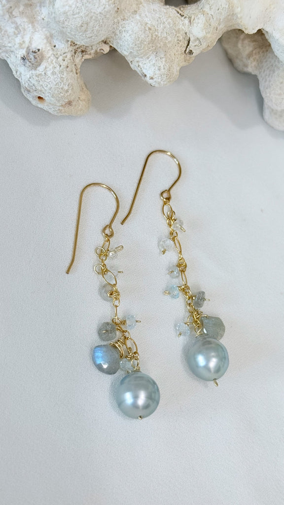 MIST earrings - Tahitian Pearl x aquamarine