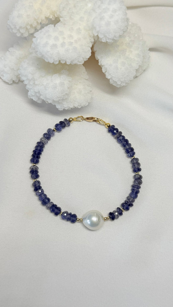 AVALON bracelet - Iolite x freshwater