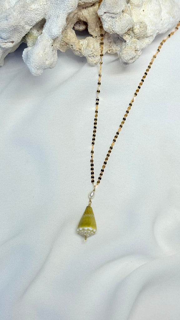 Olive Cone shell x keshi necklace