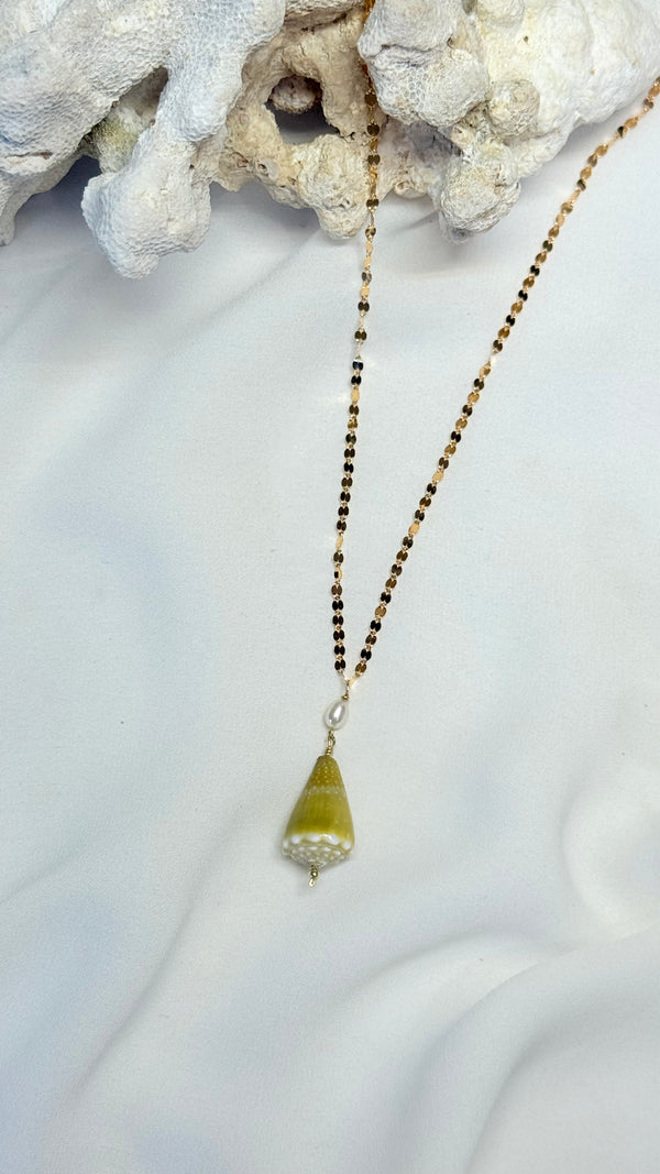 Olive Cone shell x keshi necklace