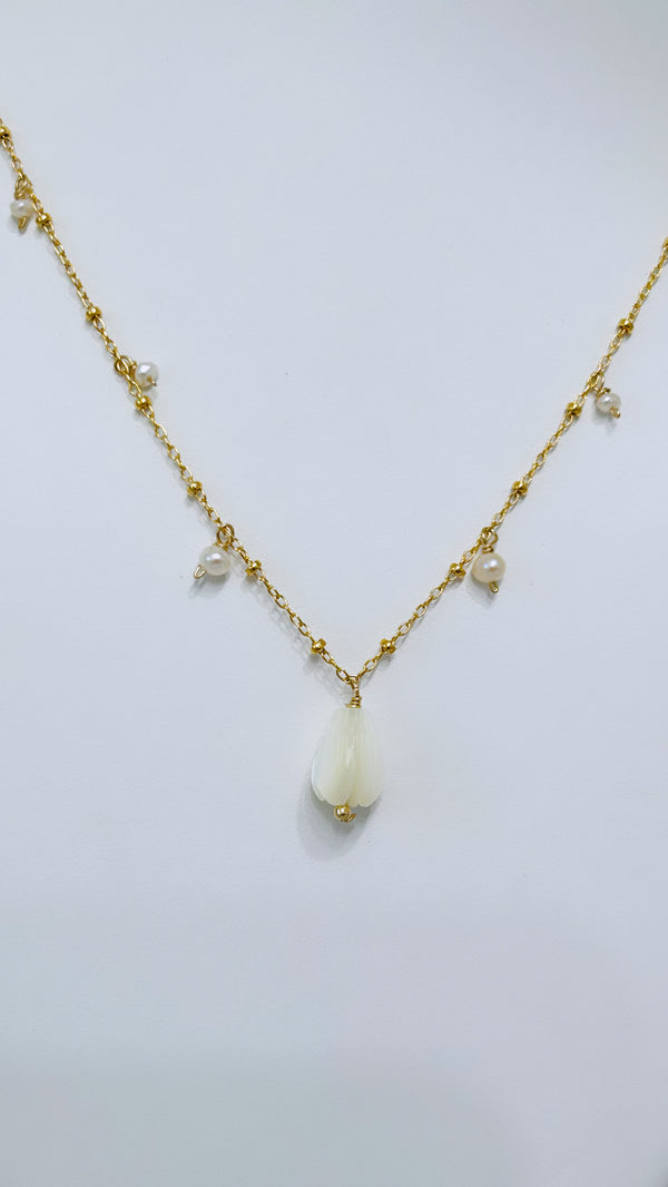 Celestial necklace - Pikake