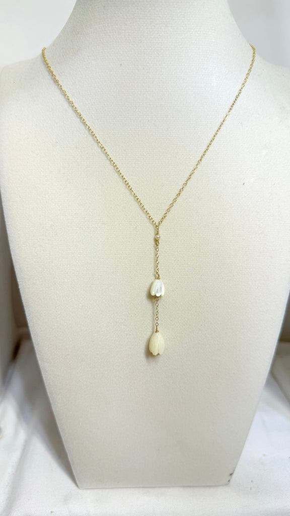 PIKAKE lariat necklace