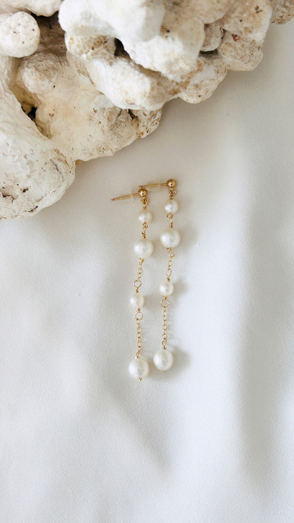14K drop earrings - Akoya Pearl