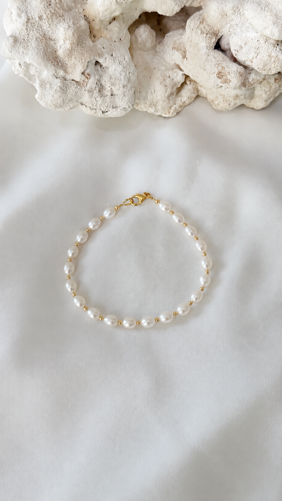 MIKI Pearl bracelet