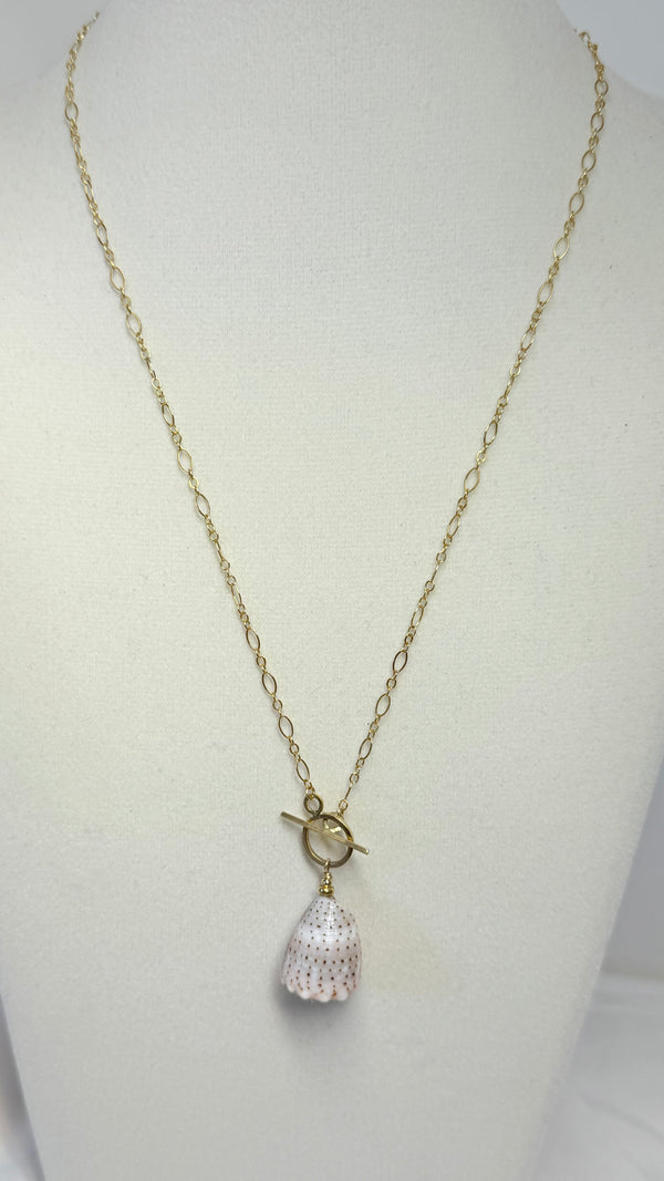 Abbreviated shell toggle necklace