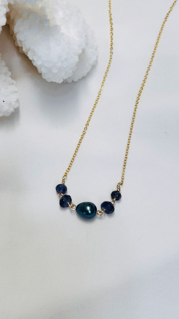 CLARICE necklace - Dark Purple keshi