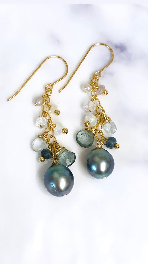 MIST earrings - Tahitian pearl