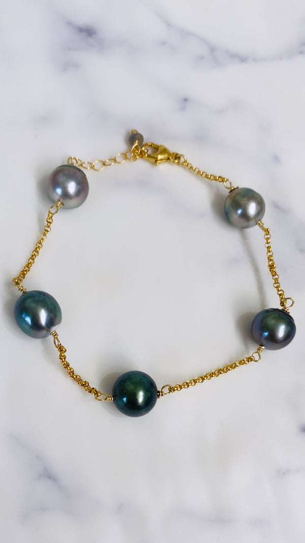 Tahitian Pearl station bracelet