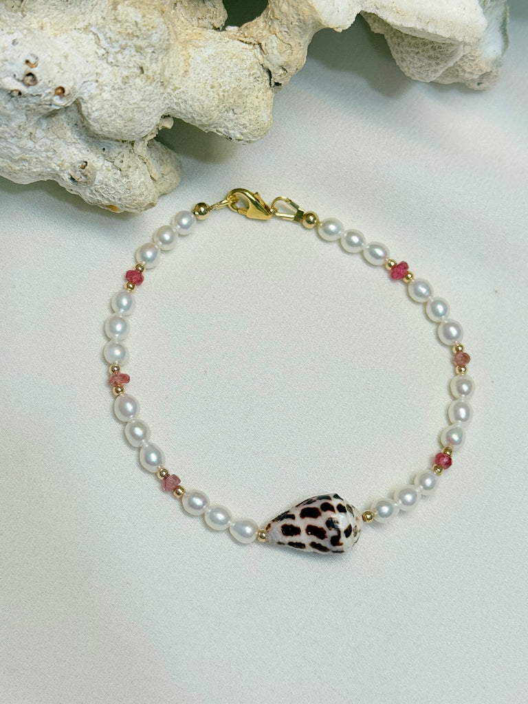 Bermuda shell bracelet - tourmaline