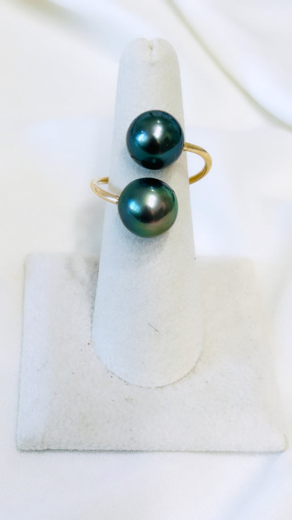 Tahitian pearl bypass ring