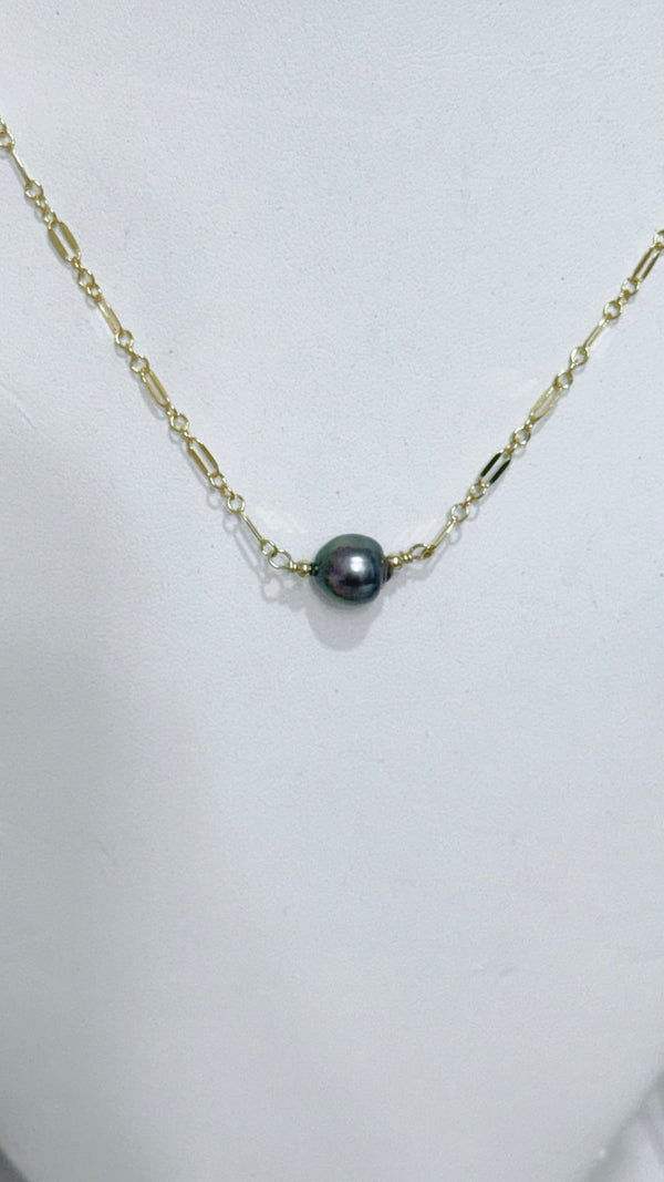 Tahitian keshi bar necklace