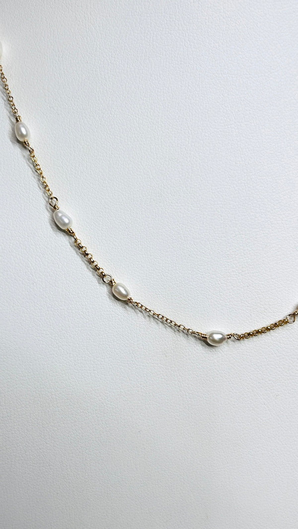 Freshwater keshi station necklace