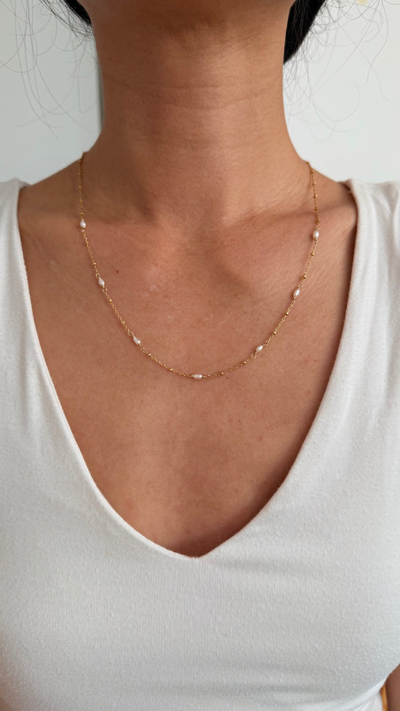 Freshwater keshi station necklace