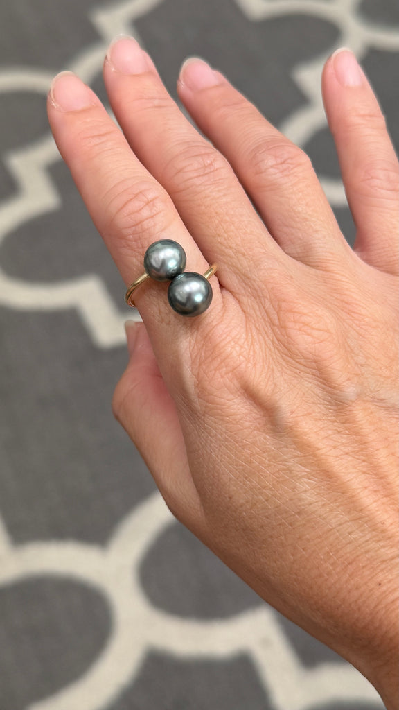 Emerald x Light green pearl wrap ring