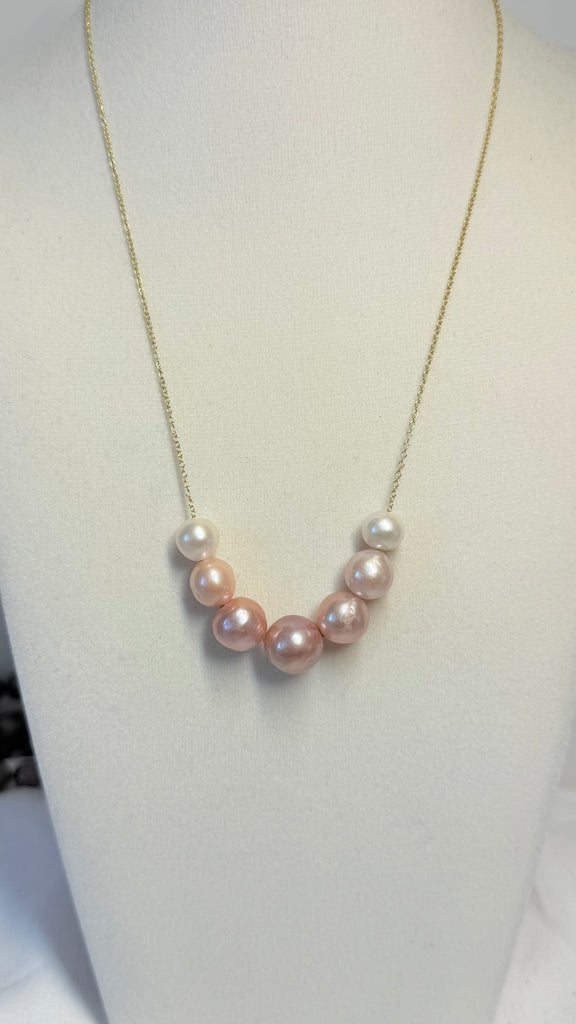 Jupiter Edison pearl necklace