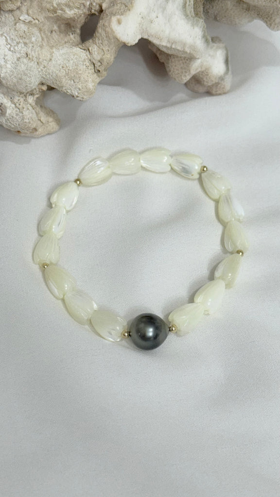 Pikake stretch bracelet - Tahitian