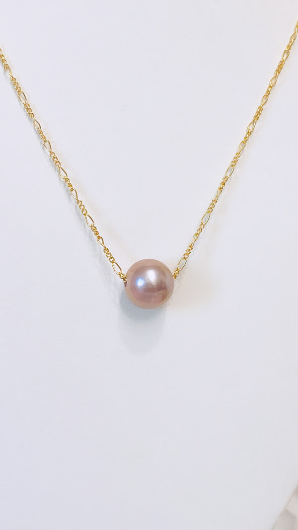 Fiona Edison pearl necklace