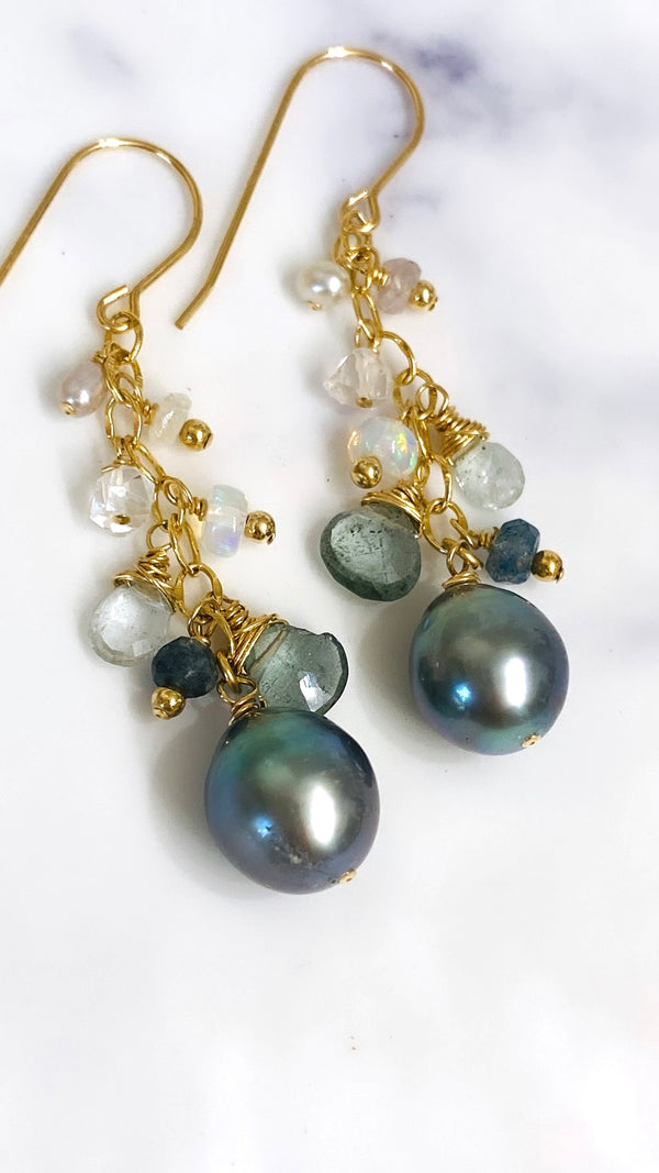 MIST earrings - Tahitian pearl