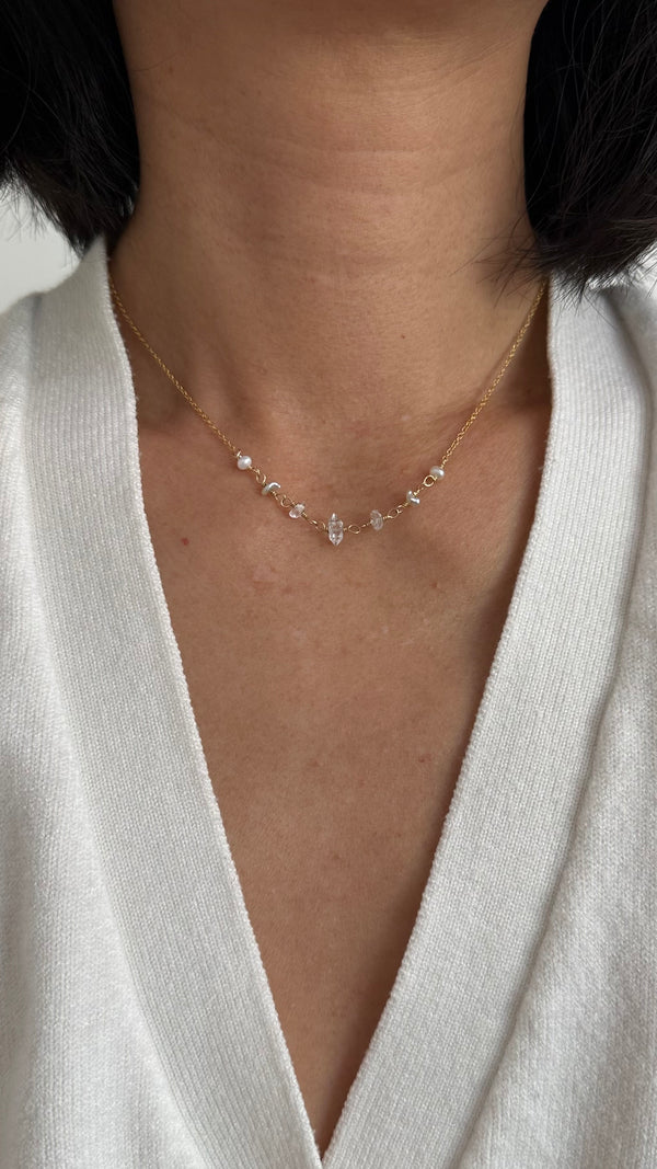 Tulum choker necklace