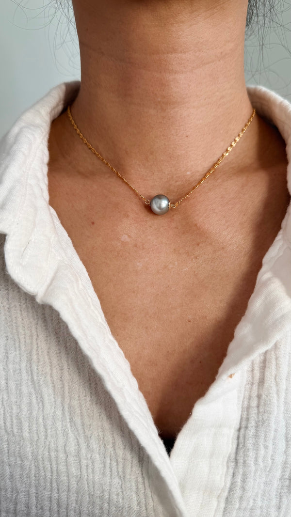 AAA Ice Blue Tahitian choker necklace