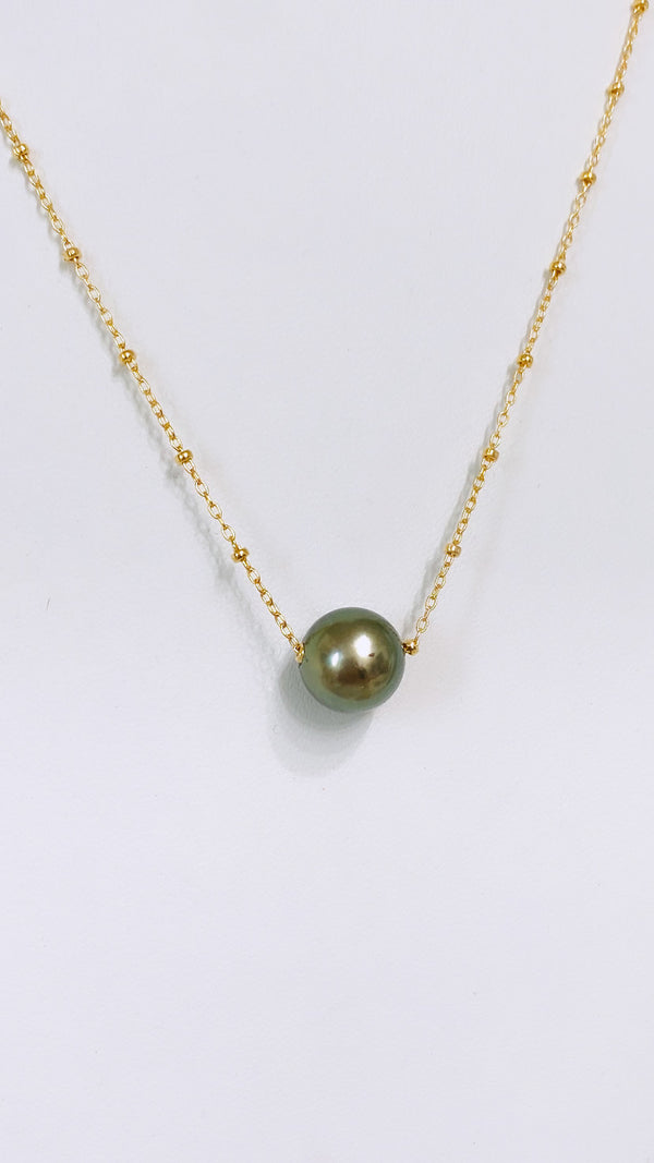 Golden Pistachio Tahitian pearl necklace