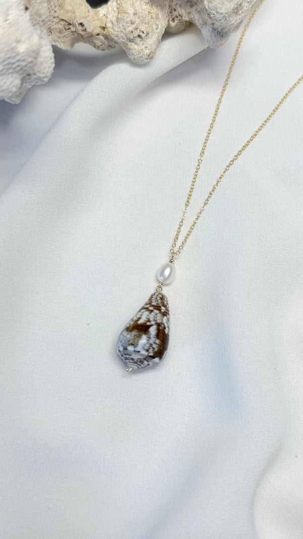 Rat Cone shell x keshi necklace