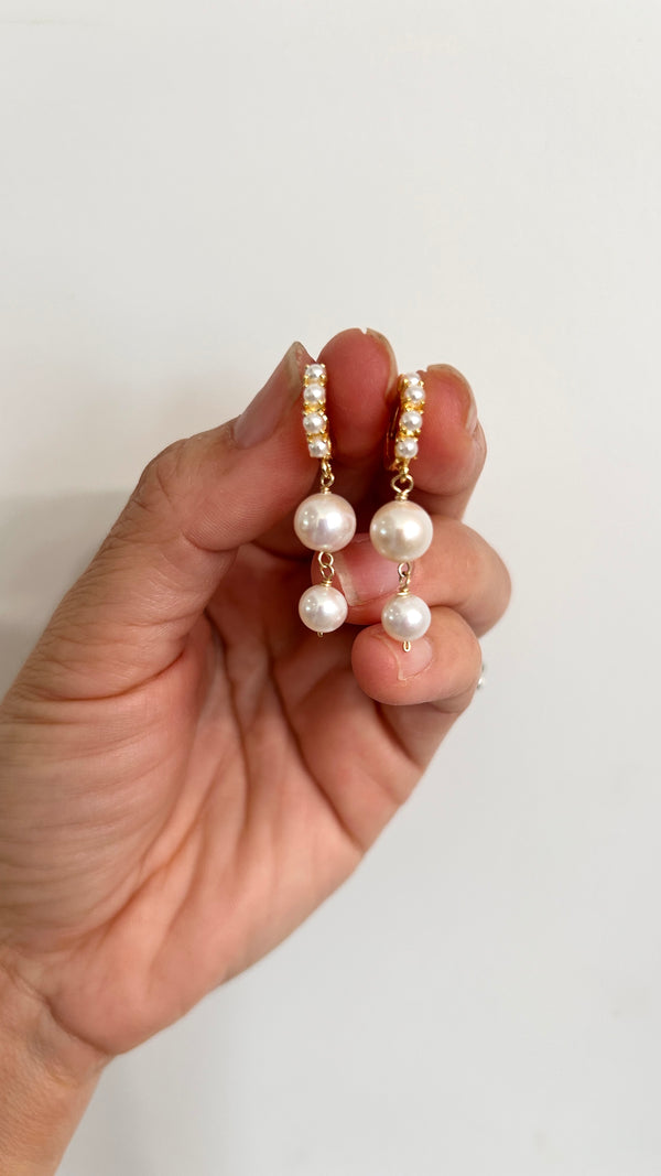 Pearl line earrings - double pearl