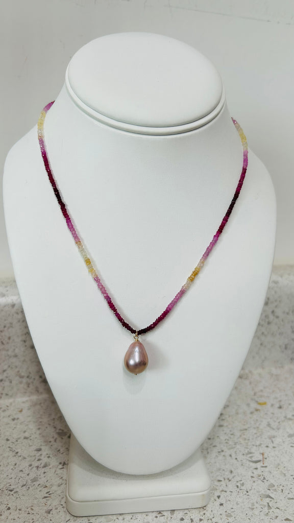 Carmen necklace - Ruby