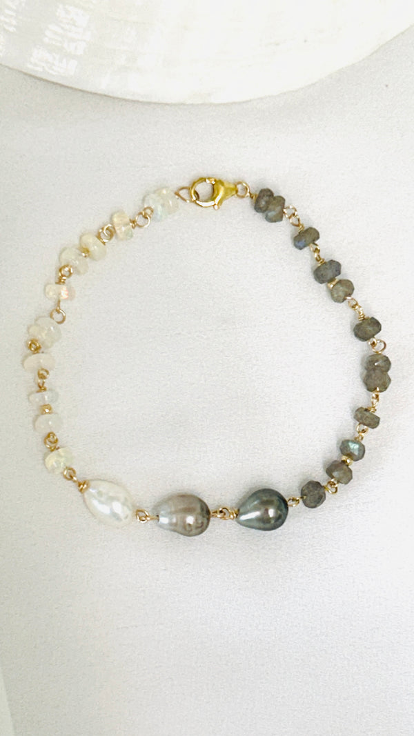 Lanikai triple keshi bracelet