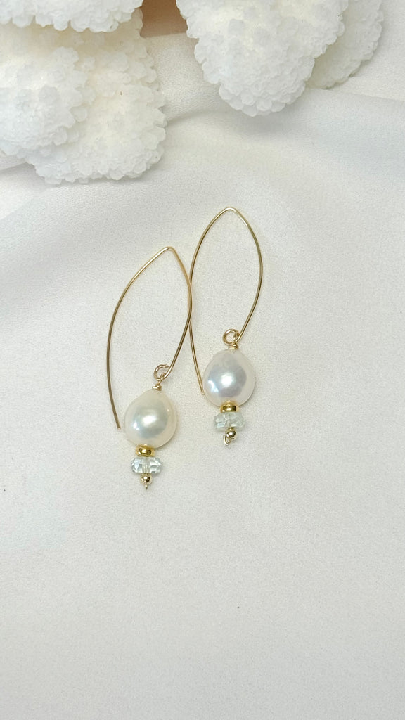 Twilight earrings - Freshwater x aquamarine