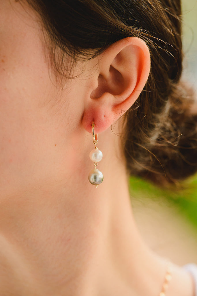 Coco earrings - White x silver