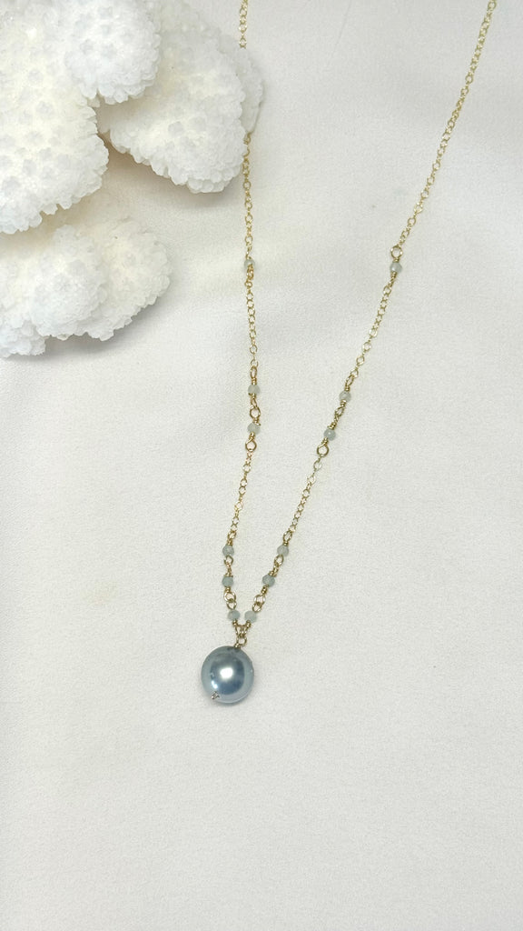 BELLE necklace - Ice Blue Tahitian pearl