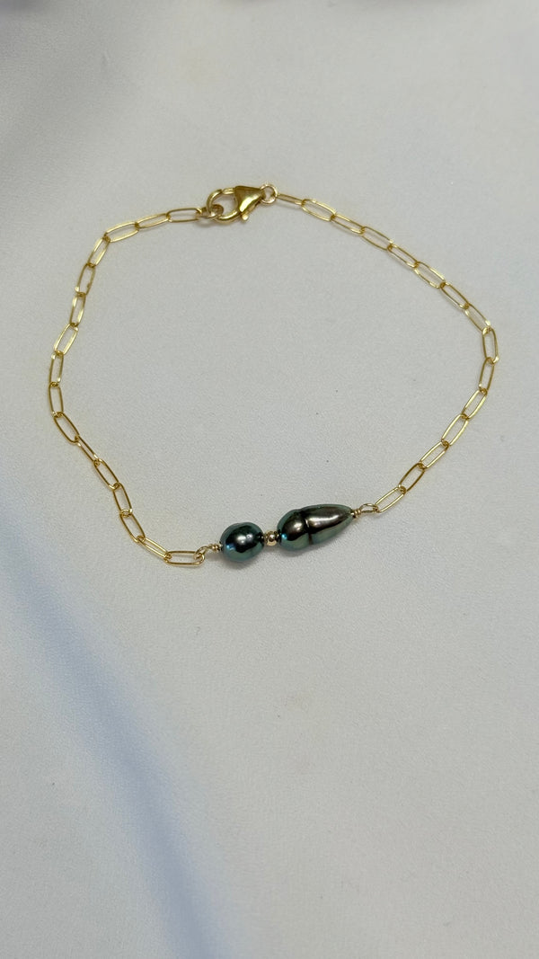 Duo Tahitian Keshi bracelet