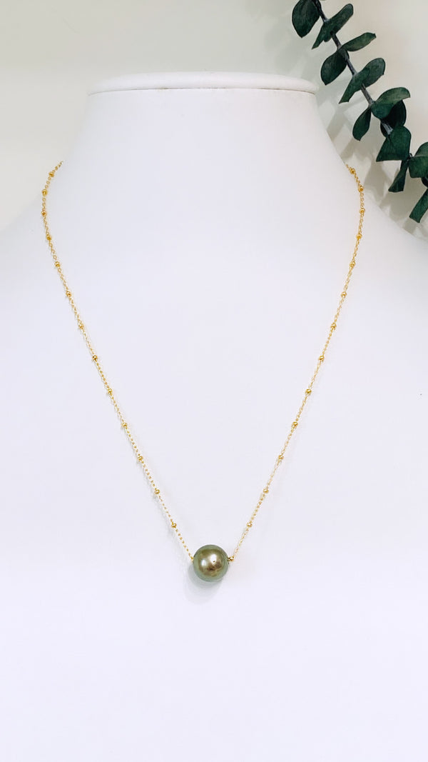 Golden Pistachio Tahitian pearl necklace