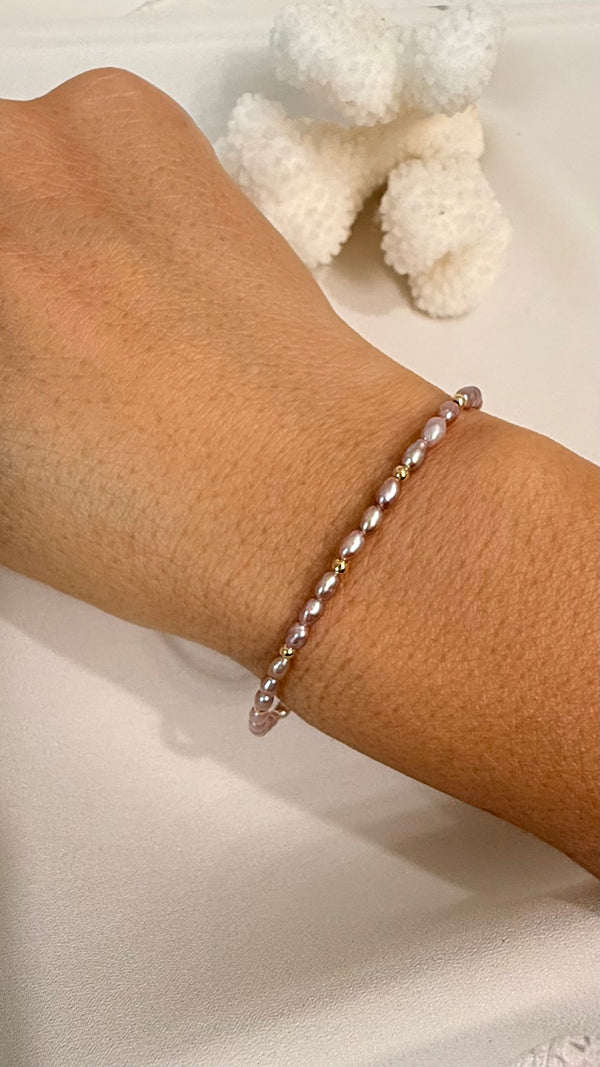 Dainty Edison Keshi bracelet