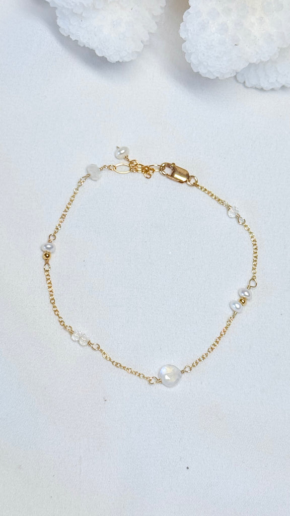 Tulum bracelet - Rainbow moonstone