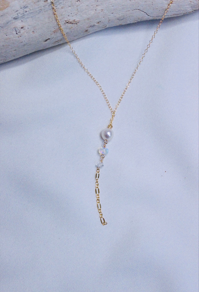 Bubble Pearl Lariat