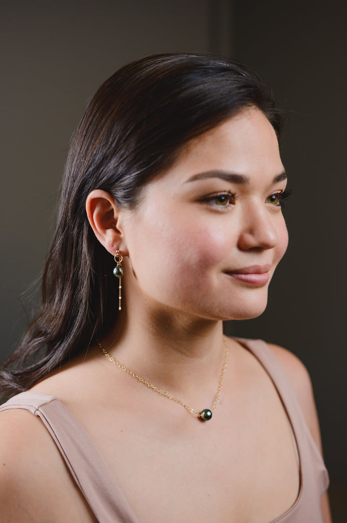 Tahitian Pearl Post Threaders