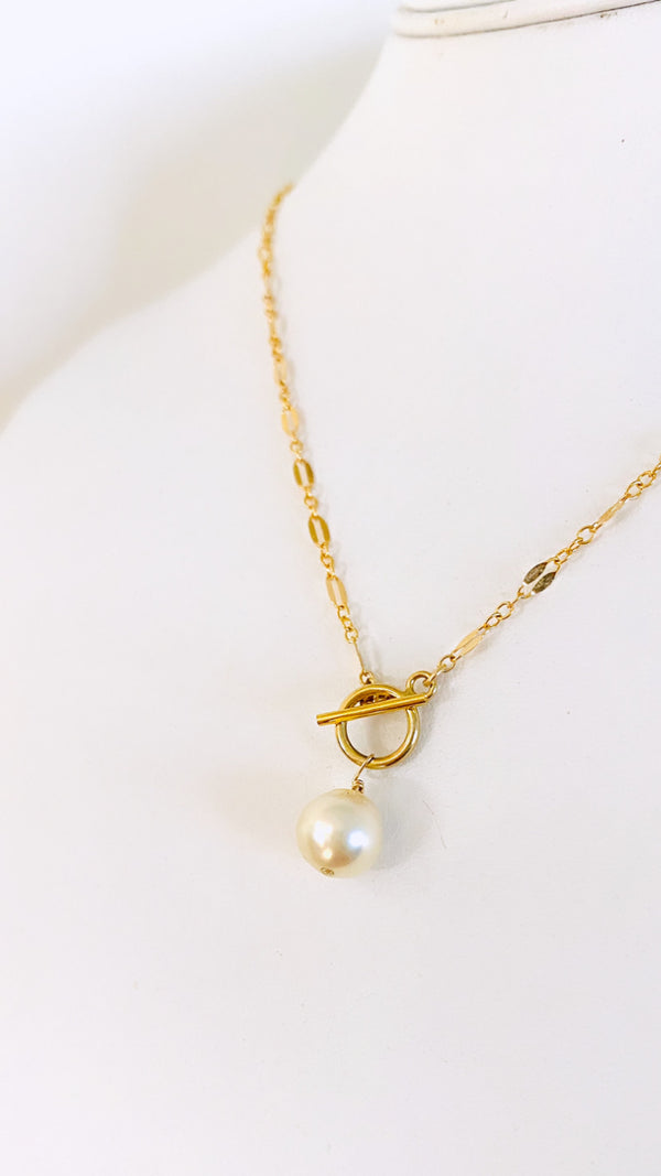 SOUTH SEA Pearl toggle necklace