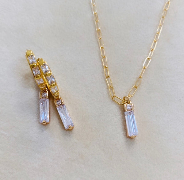 Baguette x staple necklace