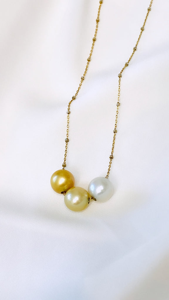 Golden trio necklace