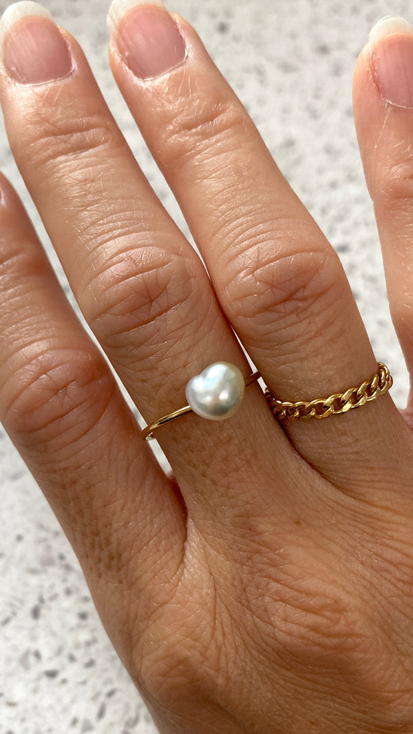 South Sea Keshi ring - Size 6