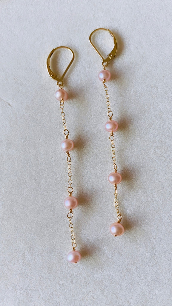 Edison Keshi drop earrings