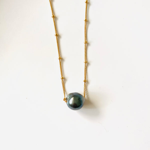 TAHITIAN Pearl beaded necklace