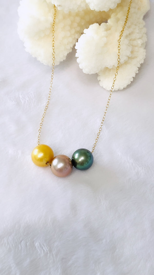 Anuenue trio necklace