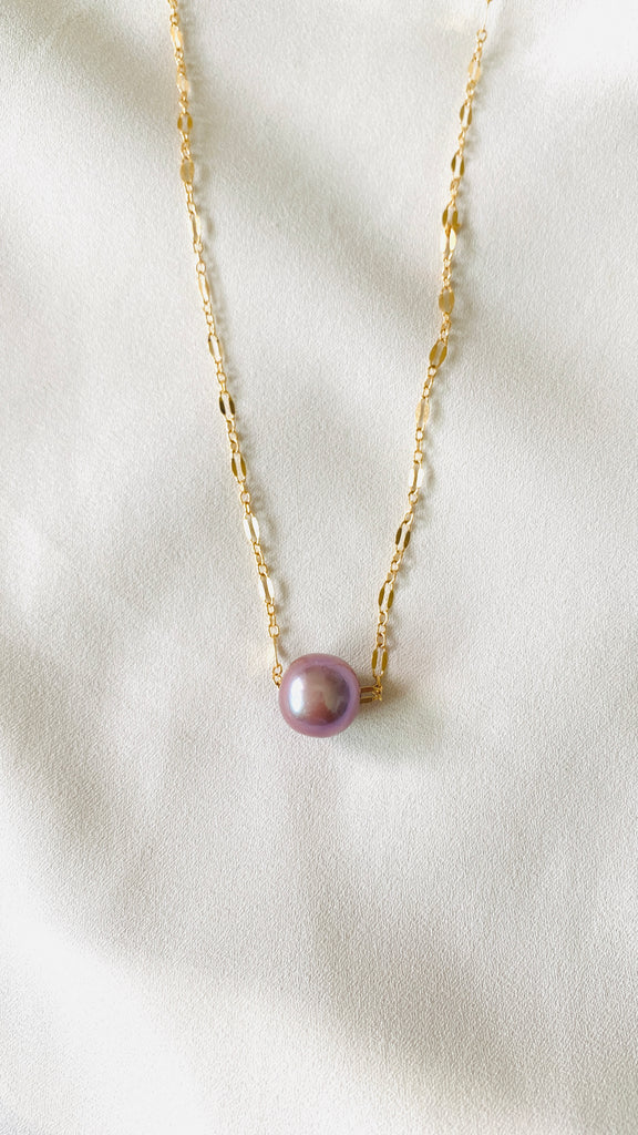 Celine Edison pearl necklace