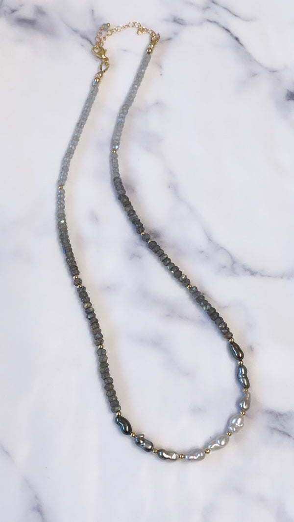 ARIA necklace - ombre Keshi