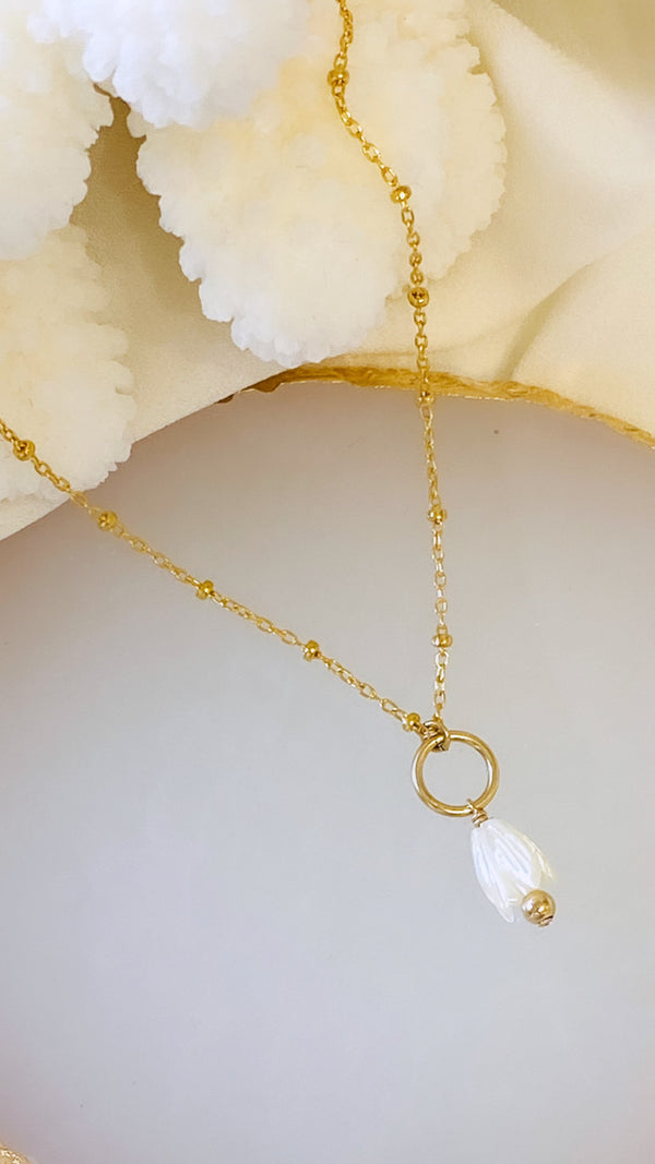 PIKAKE beaded necklace